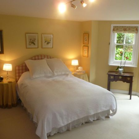 Laurel House Bed and Breakfast Τσέλτενχαμ Εξωτερικό φωτογραφία