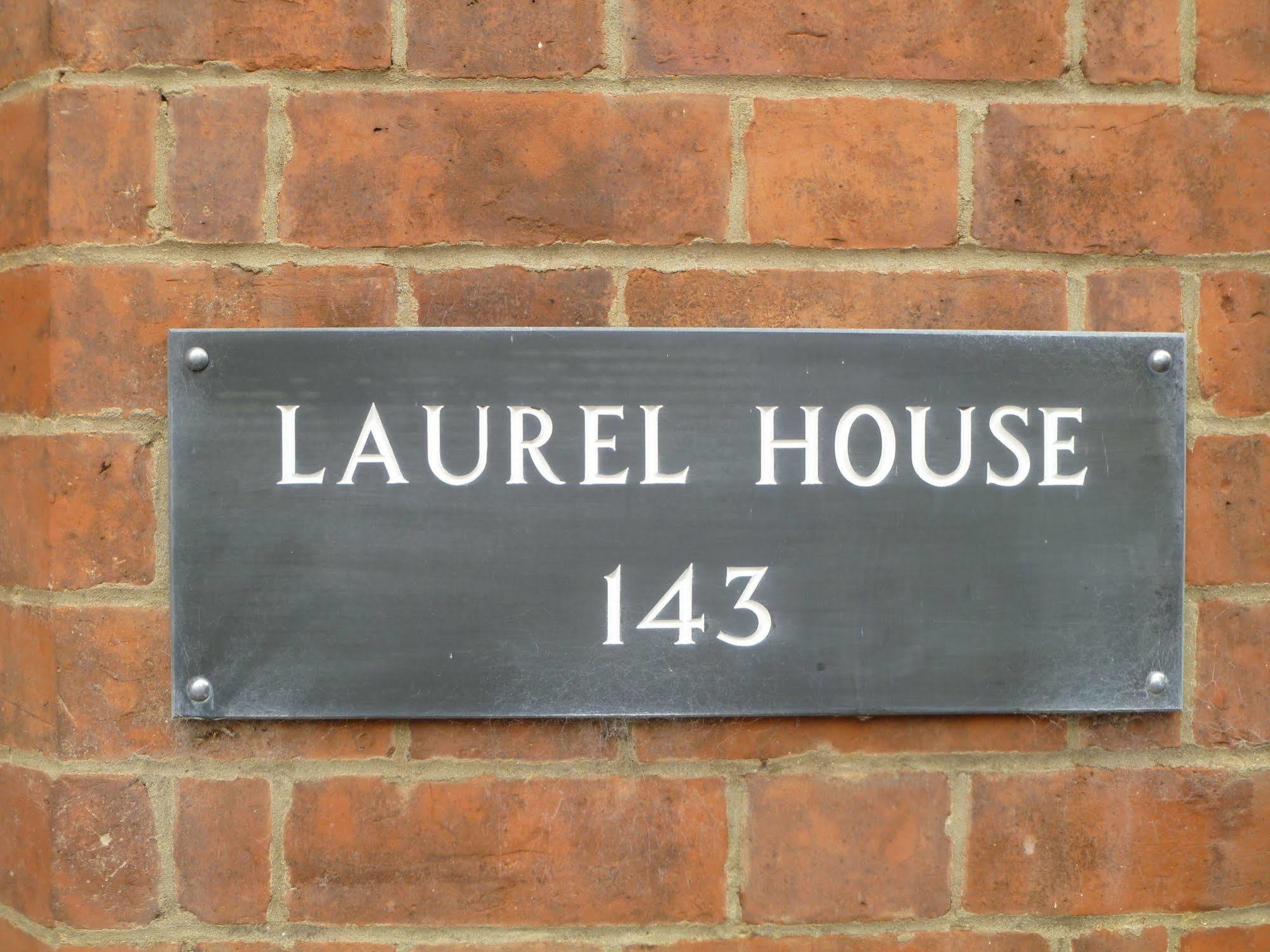Laurel House Bed and Breakfast Τσέλτενχαμ Εξωτερικό φωτογραφία