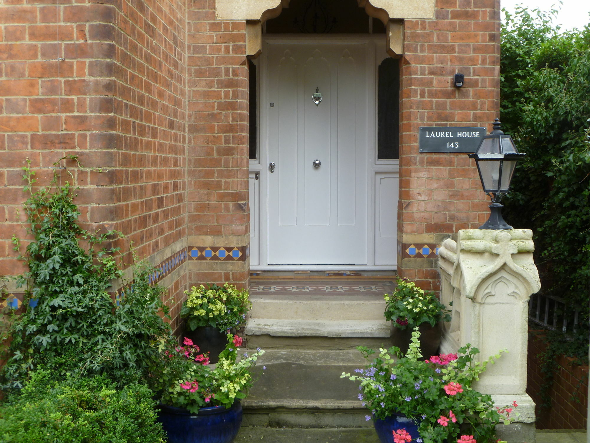 Laurel House Bed and Breakfast Τσέλτενχαμ Εξωτερικό φωτογραφία